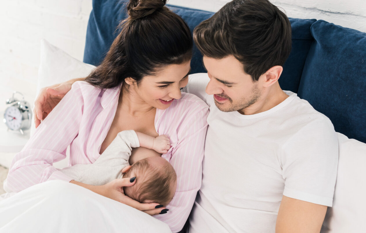 Baby Zum Stillen Wecken Oder Schlafen Lassen www.babyartikel.de