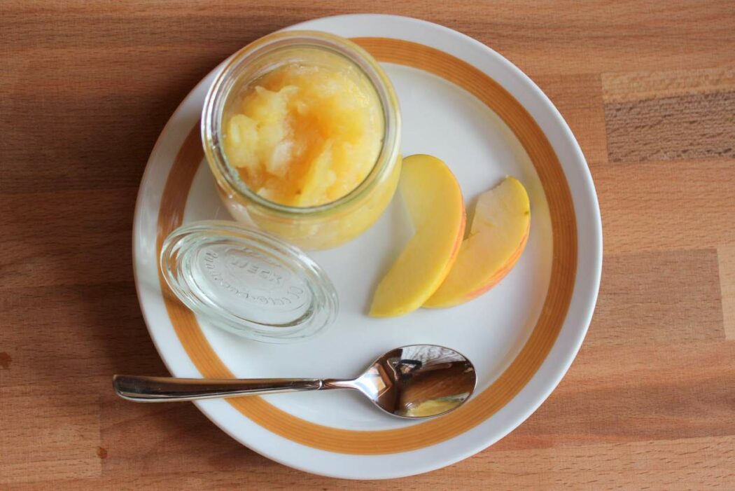 Getreide-Obst-Brei für Babys: Rezepte, Zubereitung und Wissenswertes